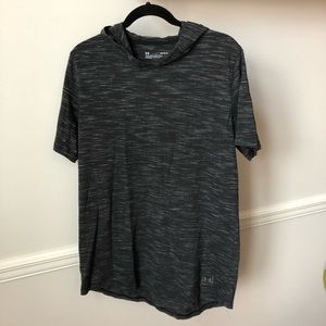 Under Armour Men’s Hooded Short Sleeve Shirt Size L Black and Gray